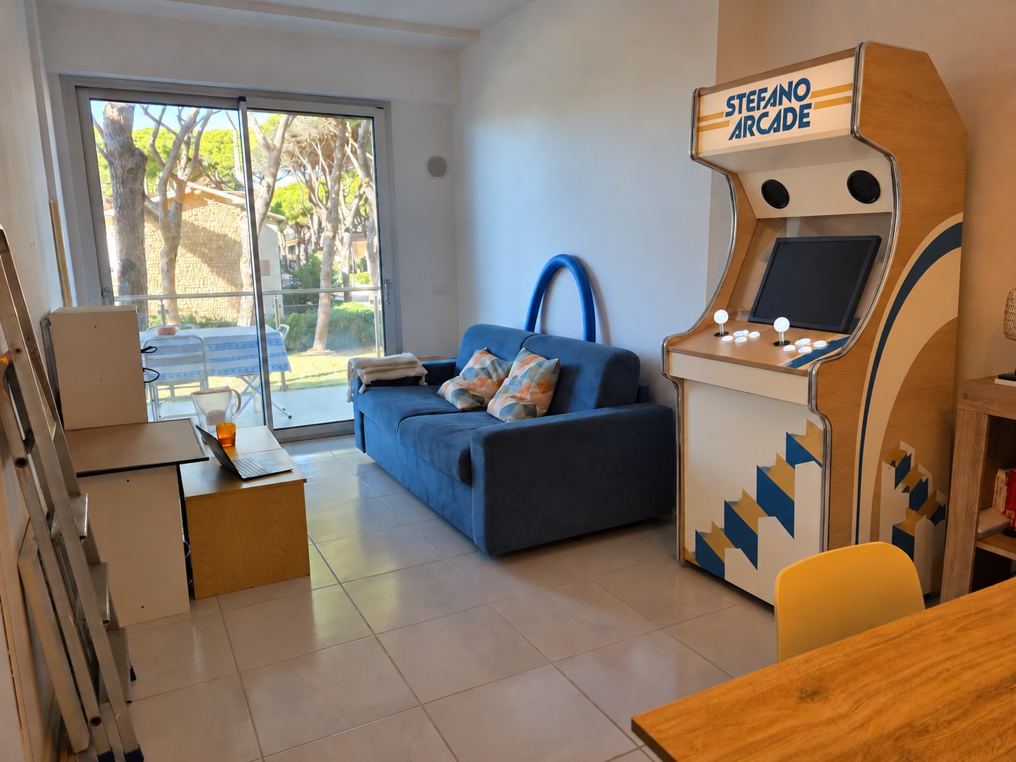 Cabinato Stefano Arcade, versione Rovere geometrico